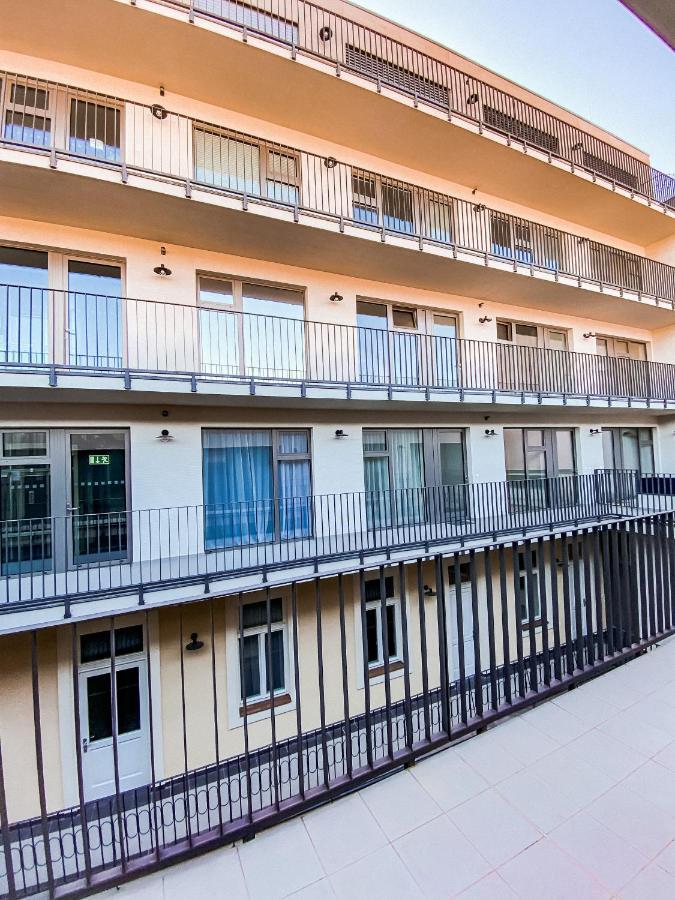 Lovely Studio Apartment, Free Parking 1,55 Hight براغ المظهر الخارجي الصورة
